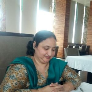 Meet your Posher, Lalita gupta